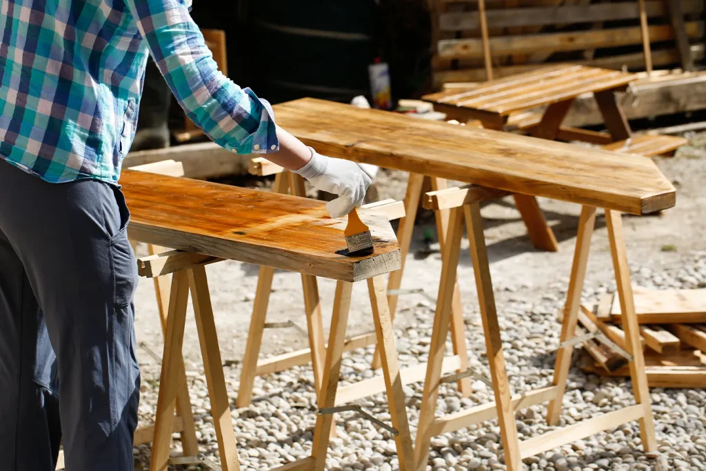 Reinigung von Holzmöbeln